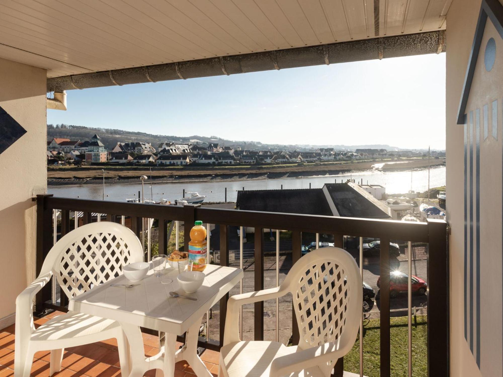 Apartment Cap Cabourg-19 By Interhome Exterior photo