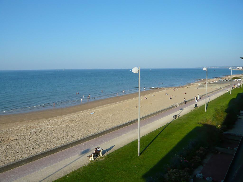 Apartment Cap Cabourg-19 By Interhome Room photo