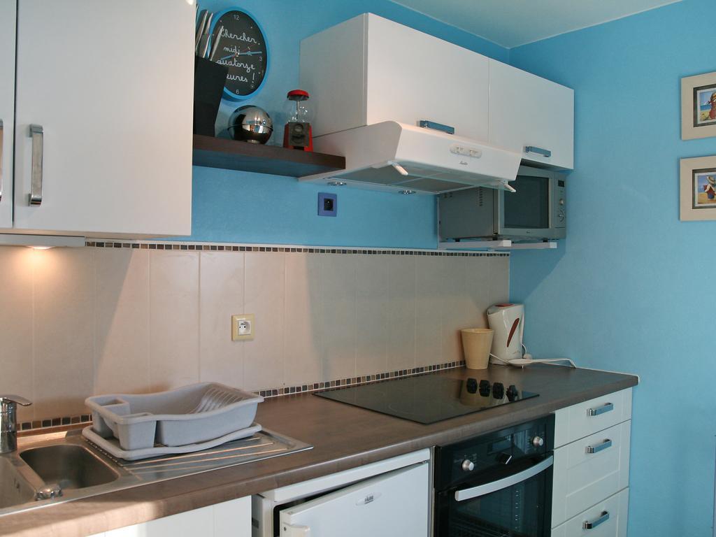 Apartment Cap Cabourg-19 By Interhome Room photo