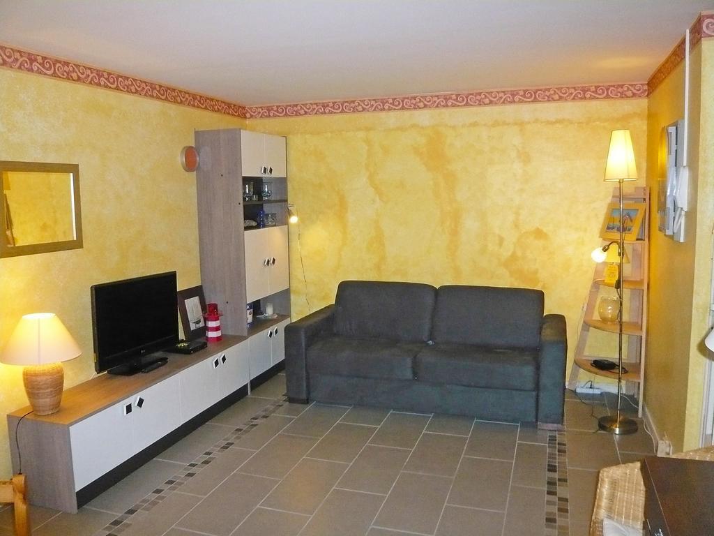 Apartment Cap Cabourg-19 By Interhome Room photo