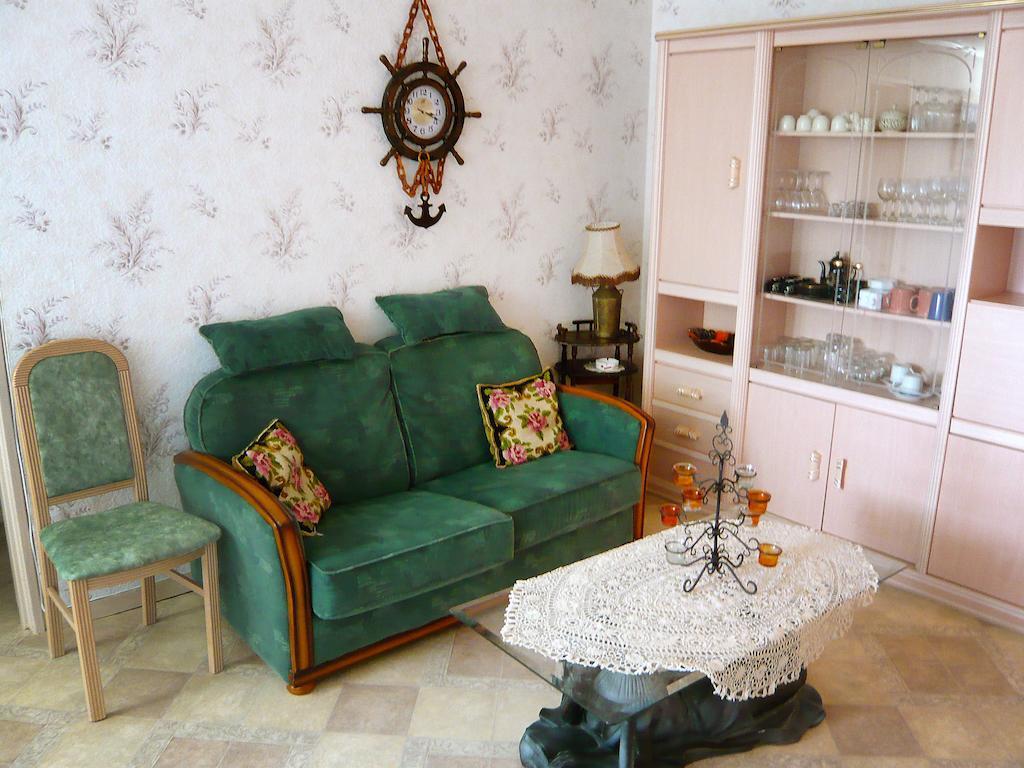 Apartment Cap Cabourg-19 By Interhome Room photo